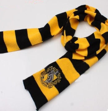 College badge scarf
