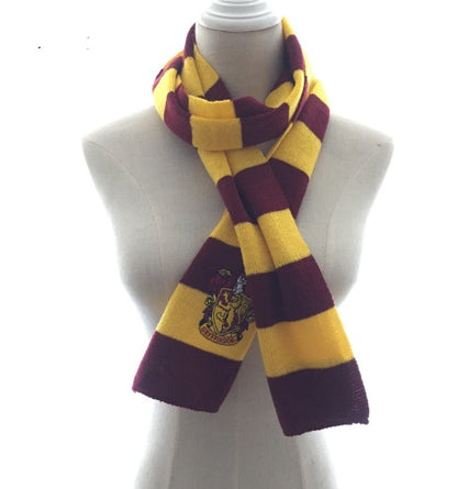 College badge scarf