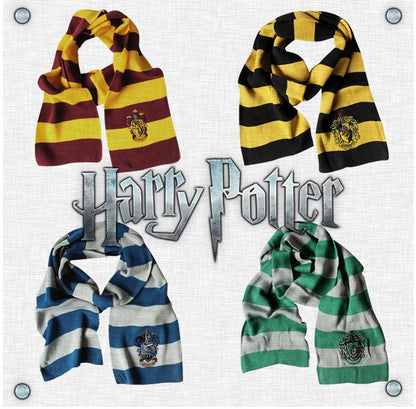 College badge scarf